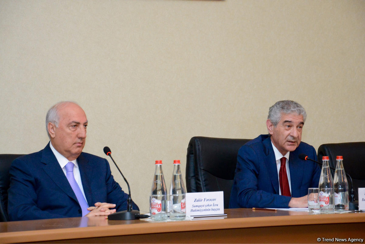 Əli Əhmədov: Azərbaycanda iqtisadi sahədə köklü islahatlar nəzərdə tutulub (FOTO)