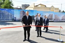 Prezident İlham Əliyev Nərimanov Rayon Məhkəməsinin yeni inzibati binasının açılışında iştirak edib (YENİLƏNİB) (FOTO)