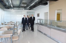 Prezident İlham Əliyev Nərimanov Rayon Məhkəməsinin yeni inzibati binasının açılışında iştirak edib (YENİLƏNİB) (FOTO)