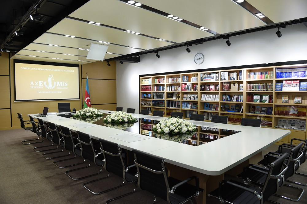 Prezident İlham Əliyev Nərimanov Rayon Məhkəməsinin yeni inzibati binasının açılışında iştirak edib (YENİLƏNİB) (FOTO)