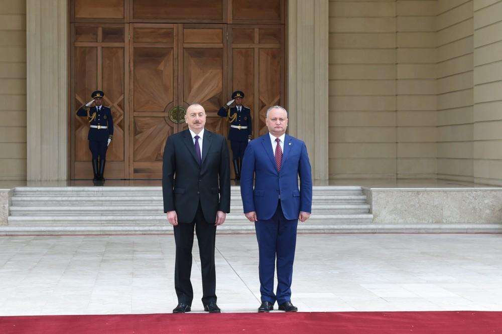 Moldova Prezidenti İqor Dodonun rəsmi qarşılanma mərasimi olub (FOTO)