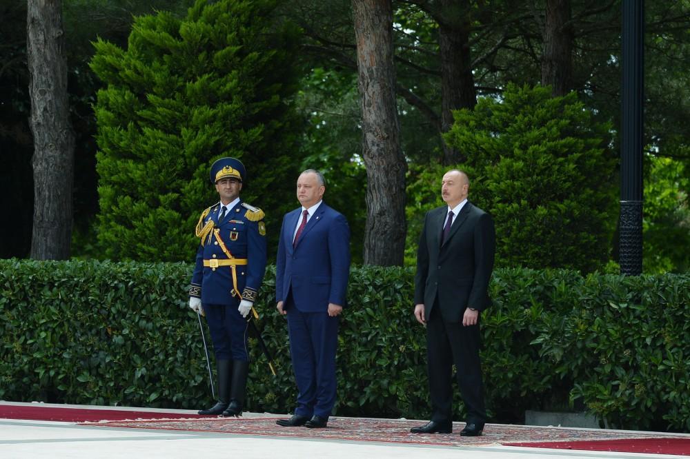 Moldova Prezidenti İqor Dodonun rəsmi qarşılanma mərasimi olub (FOTO)