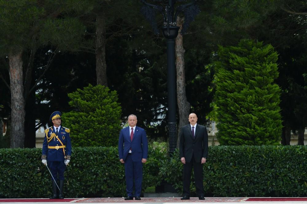 Moldova Prezidenti İqor Dodonun rəsmi qarşılanma mərasimi olub (FOTO)