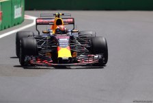 Formula 1 pilotlarının sınaq yürüşü (FOTOSESSİYA)