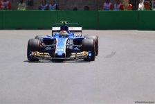 Formula 1 pilotlarının sınaq yürüşü (FOTOSESSİYA)