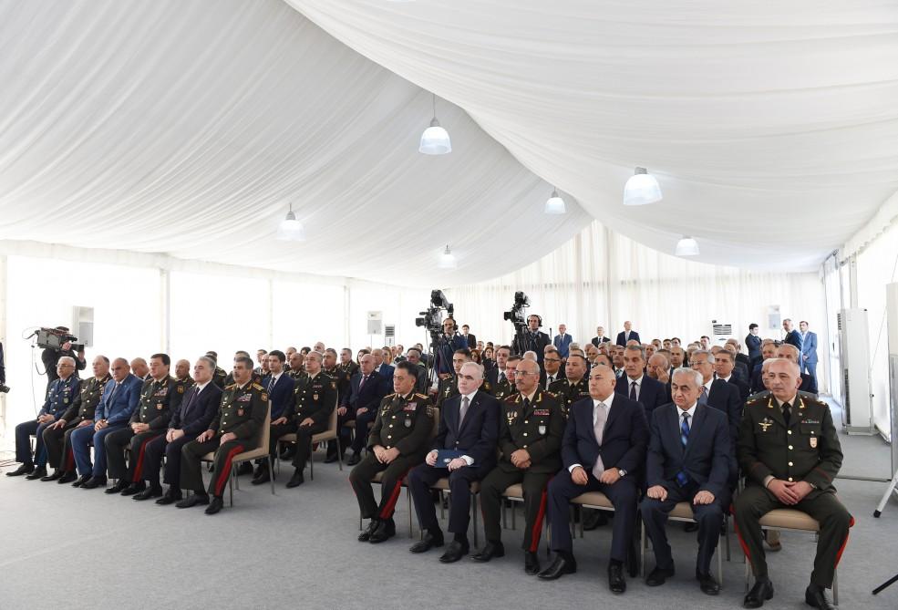 Prezident İlham Əliyev: Azərbaycan Ordusu 50 ən güclü ordu sırasındadır (YENİLƏNİB-2) (FOTO)