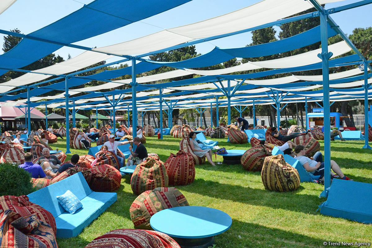 Bakıda "F1 Village" əyləncə zonası (FOTO)