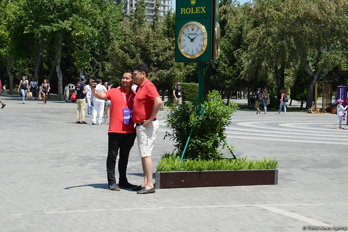 Bakıda "F1 Village" əyləncə zonası (FOTO)