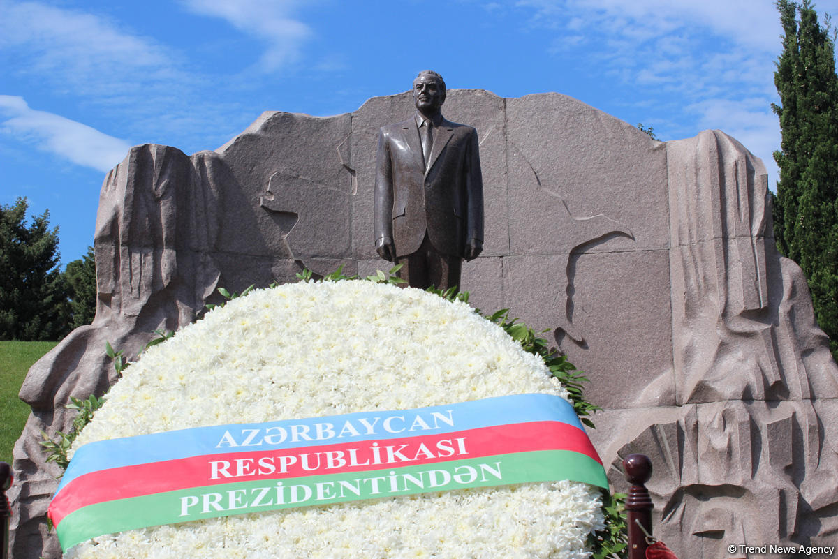 Dənizçilər peşə bayramlarını qeyd edirlər (FOTO)