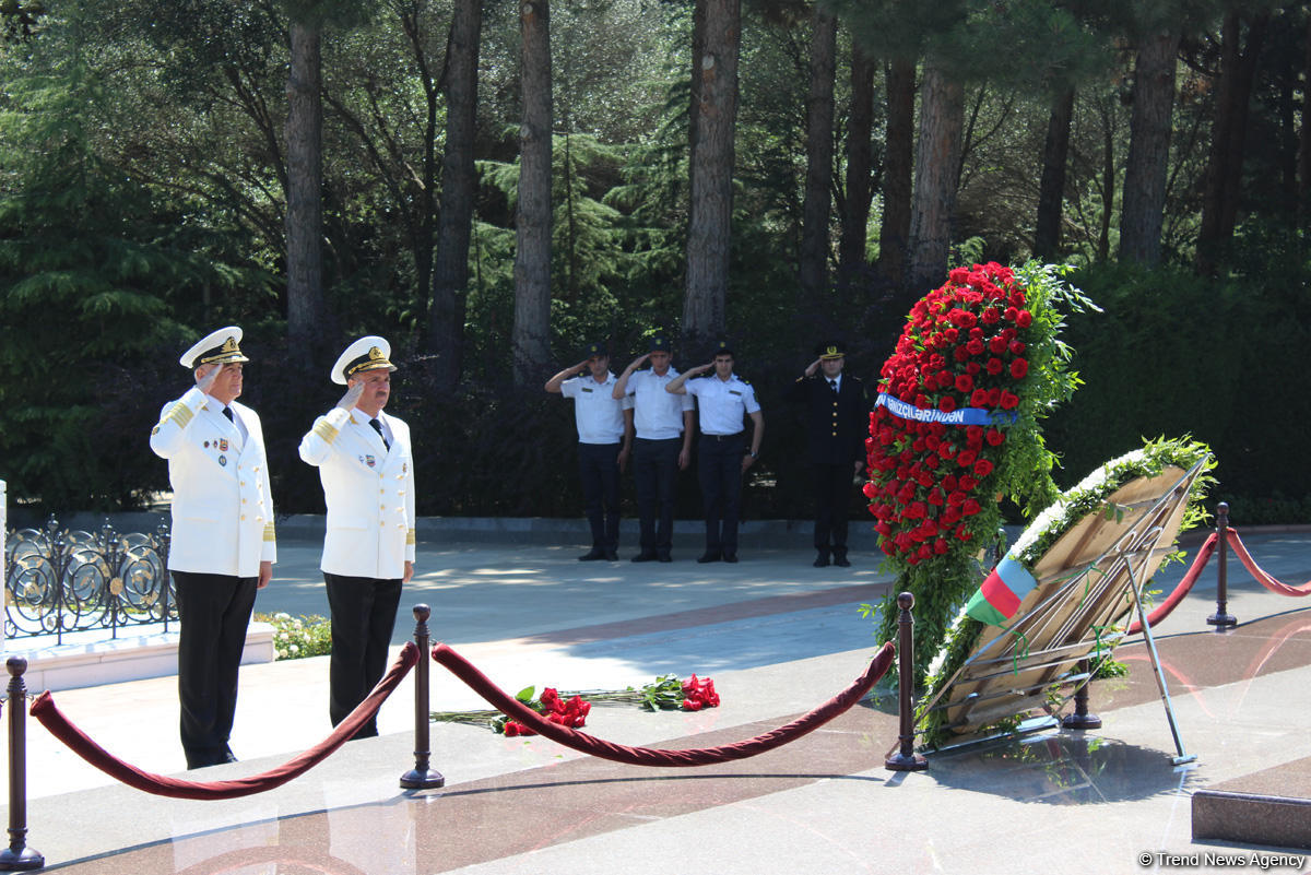 Dənizçilər peşə bayramlarını qeyd edirlər (FOTO)