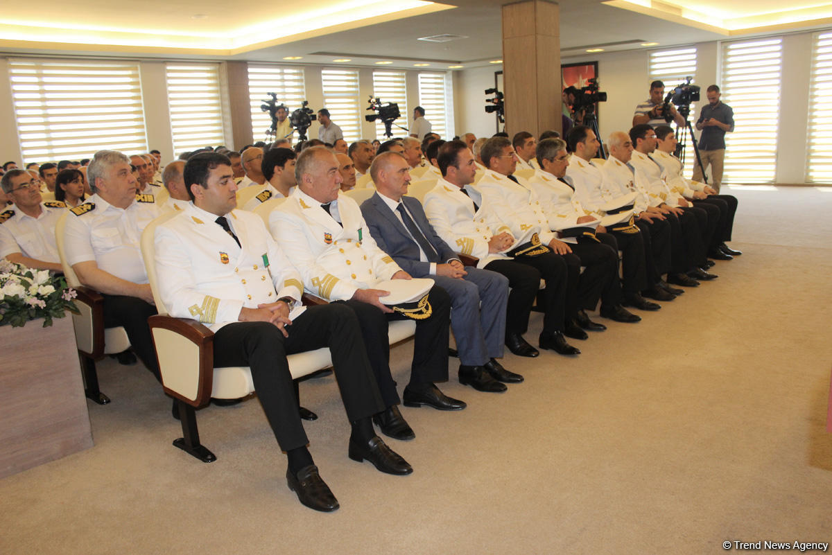 Dənizçilər peşə bayramlarını qeyd edirlər (FOTO)