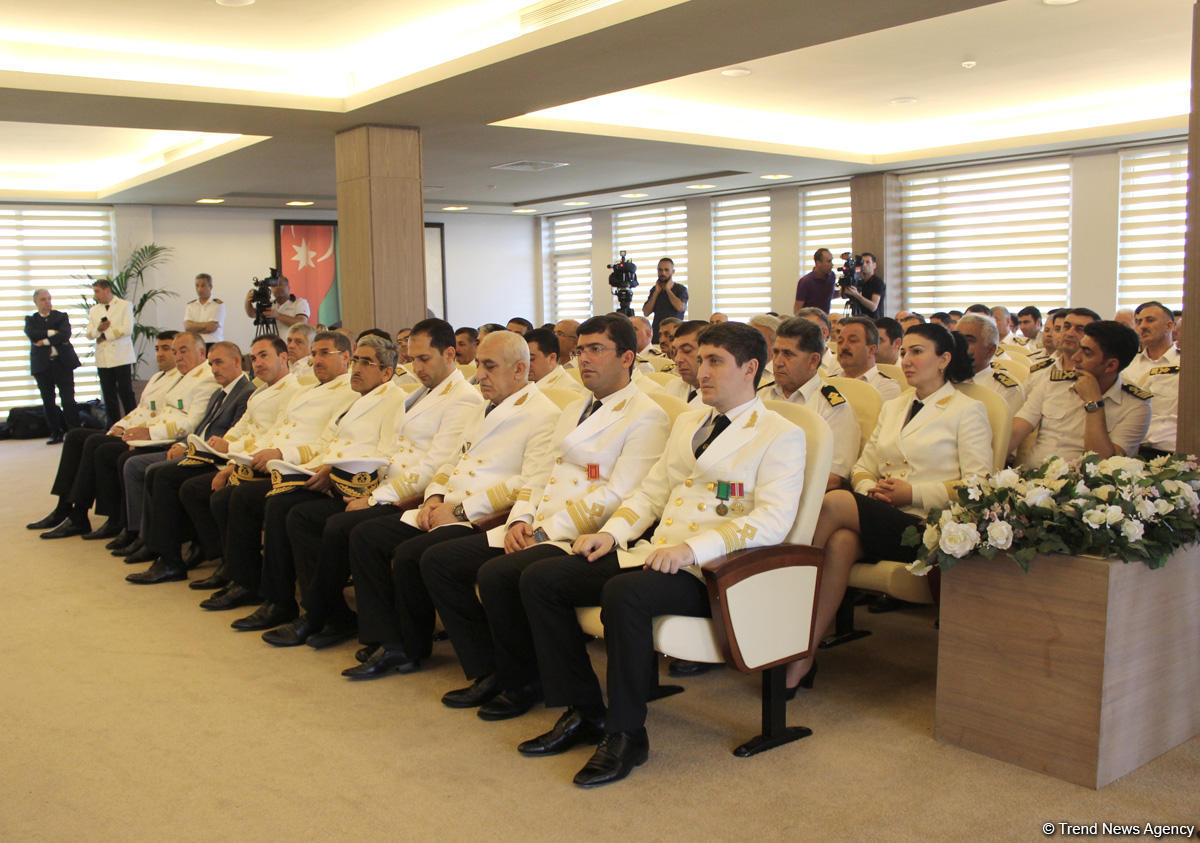 Dənizçilər peşə bayramlarını qeyd edirlər (FOTO)