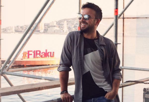 Tarkanın konserti üçün qurulan səhnə uçub