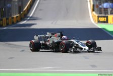 Formula 1-də pilotların üçüncü sərbəst yürüşü (FOTO)