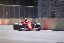 Formula 1 pilotlarının sonuncü sərbəst yürüşü başladı (FOTO)