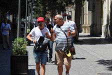 Formula 1 fanatları Bakının gəzməli yerlərini öyrənirlər (FOTO)