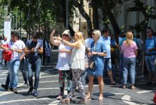 Formula 1 fanatları Bakının gəzməli yerlərini öyrənirlər (FOTO)