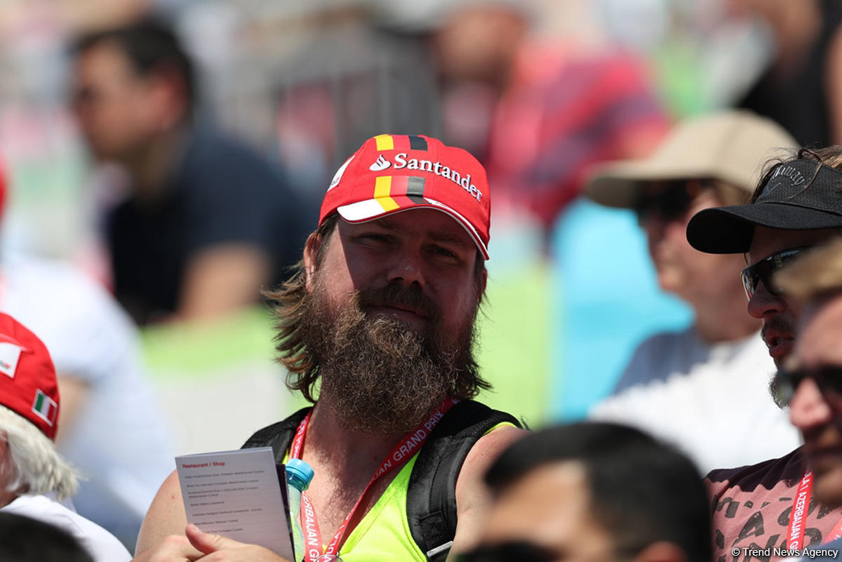 Formula 1-də pilotların üçüncü sərbəst yürüşü (FOTO)
