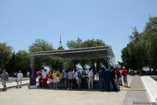 Bakıda "F1 Village" zonasında "Formula 1" pilotlarının avtoqraf-sessiyası FOTOLARDA