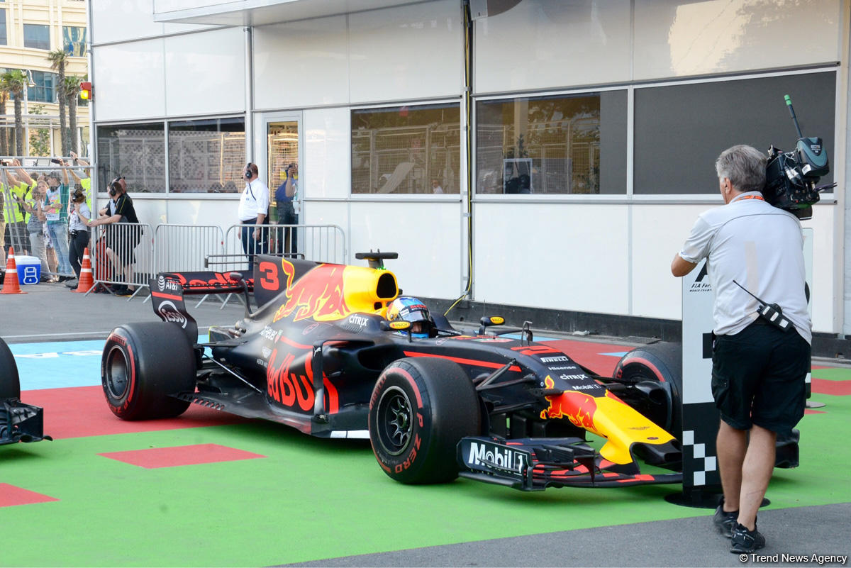 Formula 1 Azərbaycan Qran Prisinin qalibi müəyyənləşib (FOTO)
