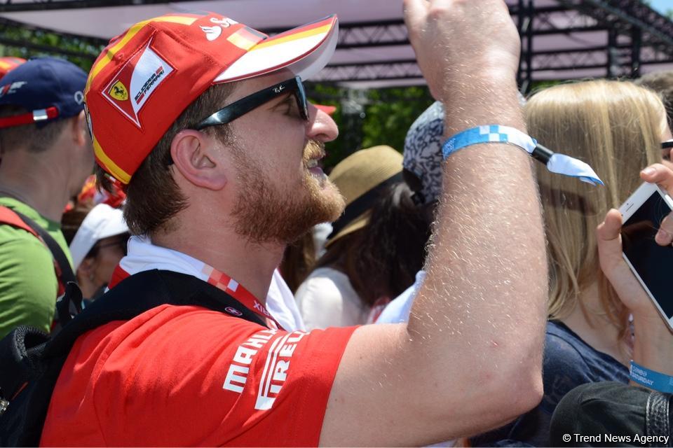 Bakıda "F1 Village" əyləncə zonasında FOTOSESSİYA