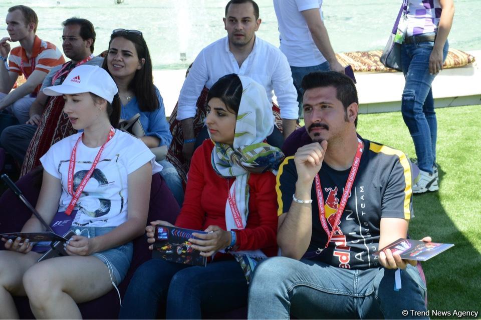 Bakıda "F1 Village" əyləncə zonasında FOTOSESSİYA