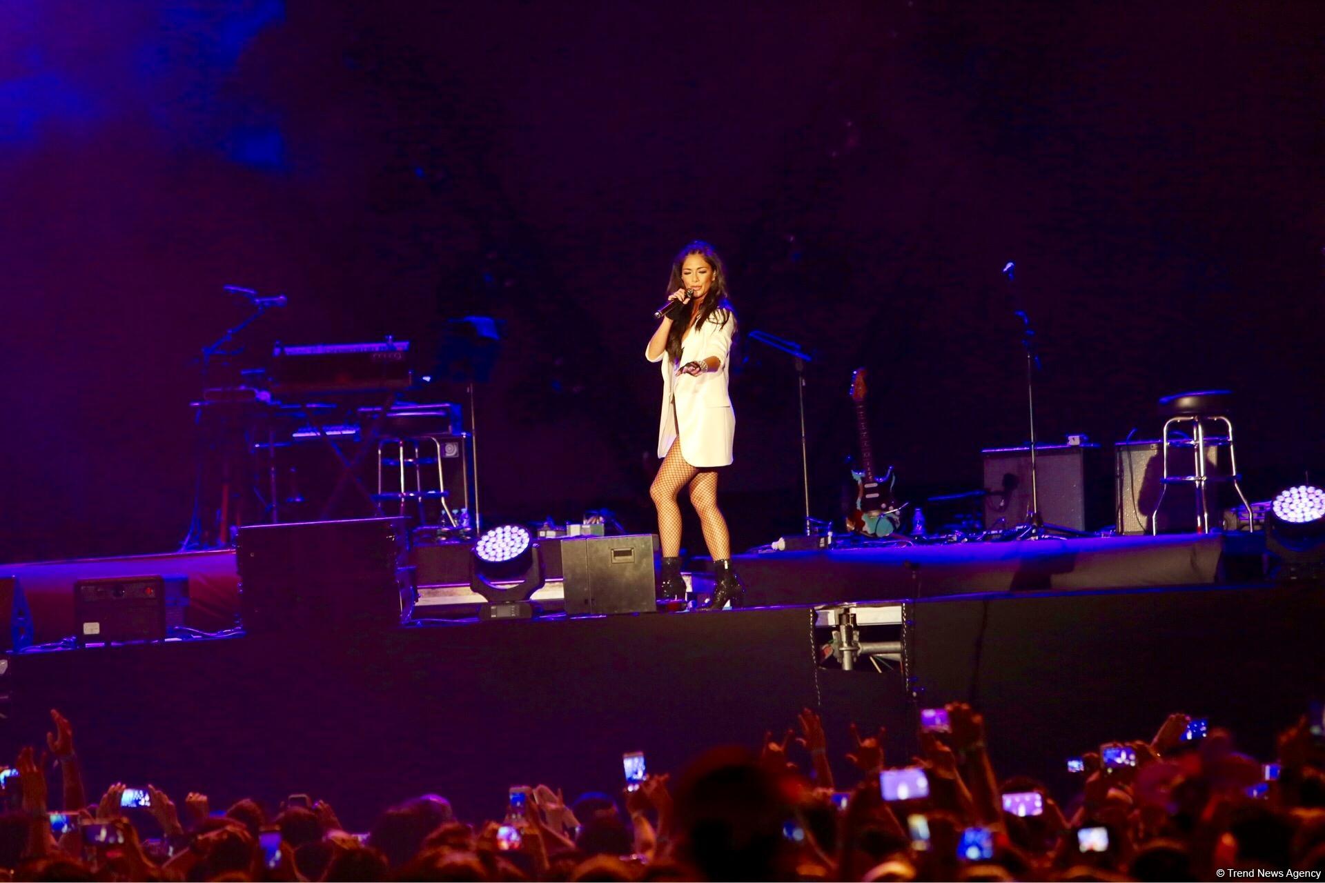 “The Black Eyed Peas” qrupu və Nikol Şerzinger Bakıda konsertlə çıxış ediblər FOTOSESSİYA