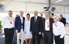 Prezident İlham Əliyev və xanımı Formula 1 Azərbaycan Qran Prisi çərçivəsində yarışları izləyiblər (FOTO)