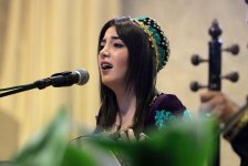 İsveçrədə muğam axşamı keçirilib (FOTO)