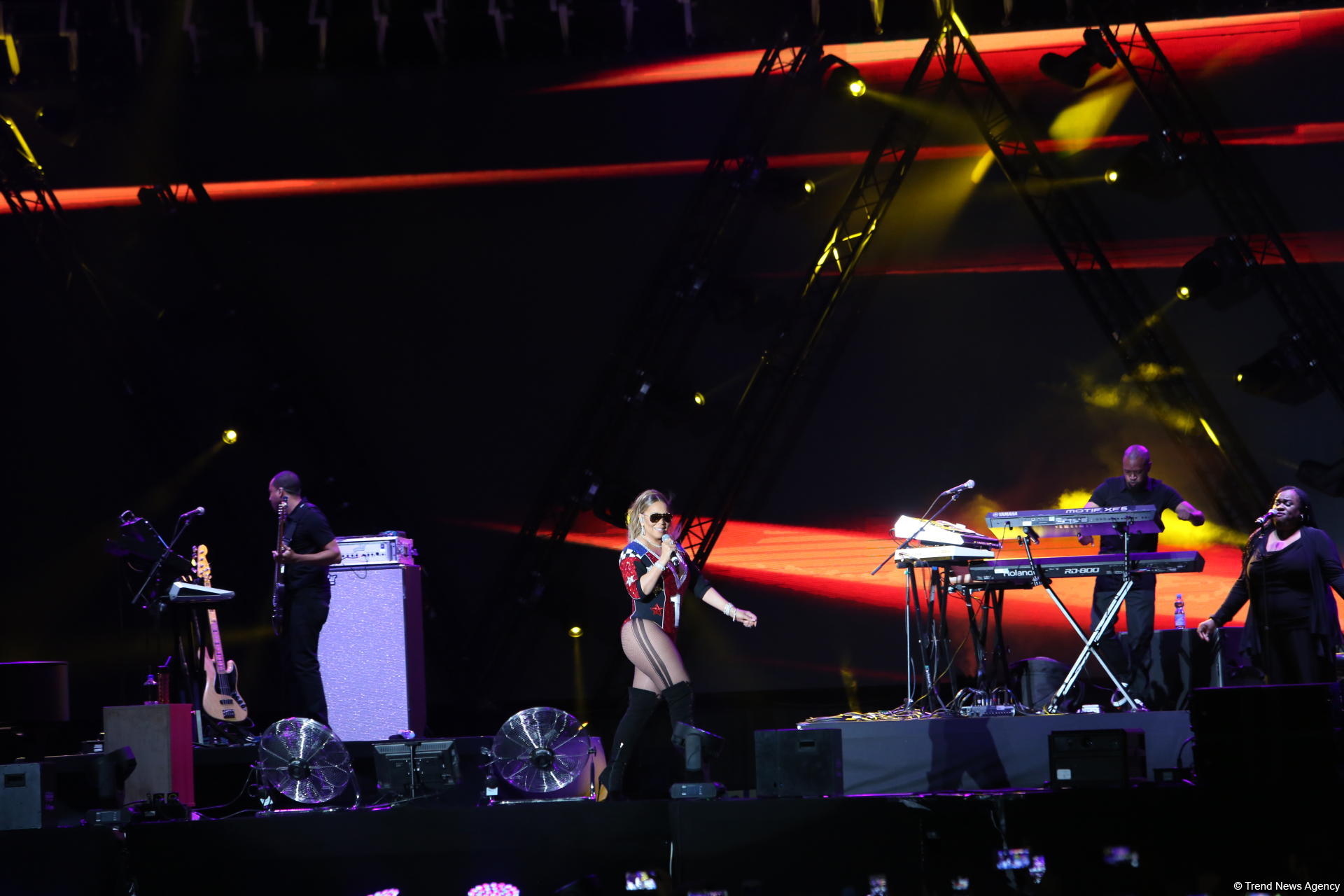 Meraya Keri Bakıda konsertlə çıxış edib FOTOSESSİYA