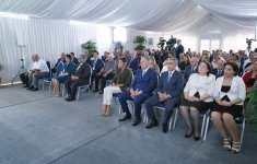 Birinci vitse-prezident Mehriban Əliyeva məcburi köçkün ailələrinə Masazırda yeni mənzillərin verilməsi mərasimində iştirak edib (FOTO) (YENİLƏNİB)