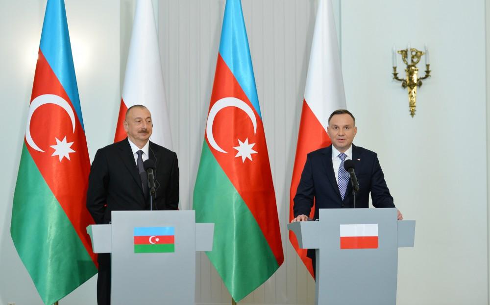Prezident Andjey Duda: Polşa Dağlıq Qarabağ münaqişəsinin Azərbaycanın ərazi bütövlüyü çərçivəsində həllini dəstəkləyir