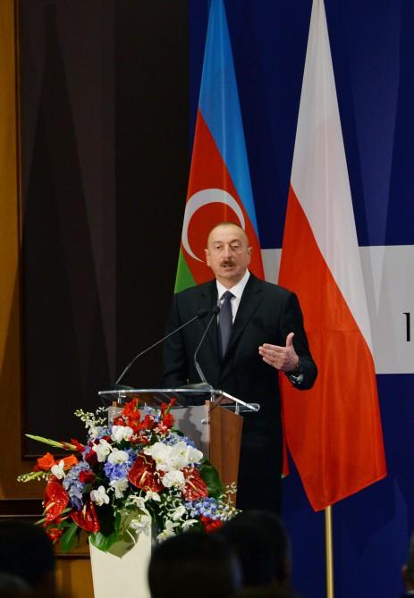 Prezident İlham Əliyev: İqtisadi və siyasi baxımdan Azərbaycan sabit və son iyirmi ildə 200 milyard dollardan çox sərmayə cəlb etmiş bir ölkədir