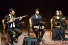 "Muğam axşamları" layihəsinin növbəti təqdimatında "Bayatı-Şiraz" səslənib (FOTO)