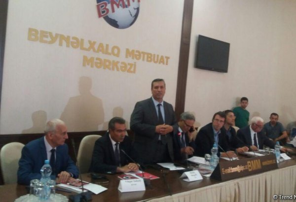 "Azərbaycanda jurnalist həmkarları ittifaqlarının durumu və gələcək inkişaf meyilləri" mövzusunda konfrans keçirilib (FOTO)