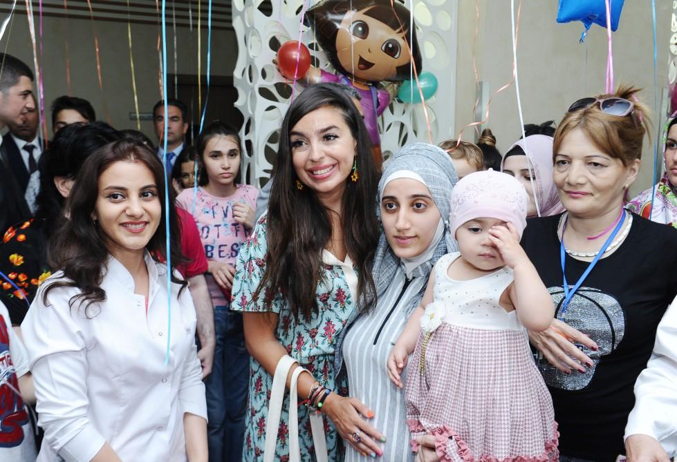 Heydər Əliyev Fondunun vitse-prezidenti Leyla Əliyeva Talassemiya Mərkəzində olub (FOTO)