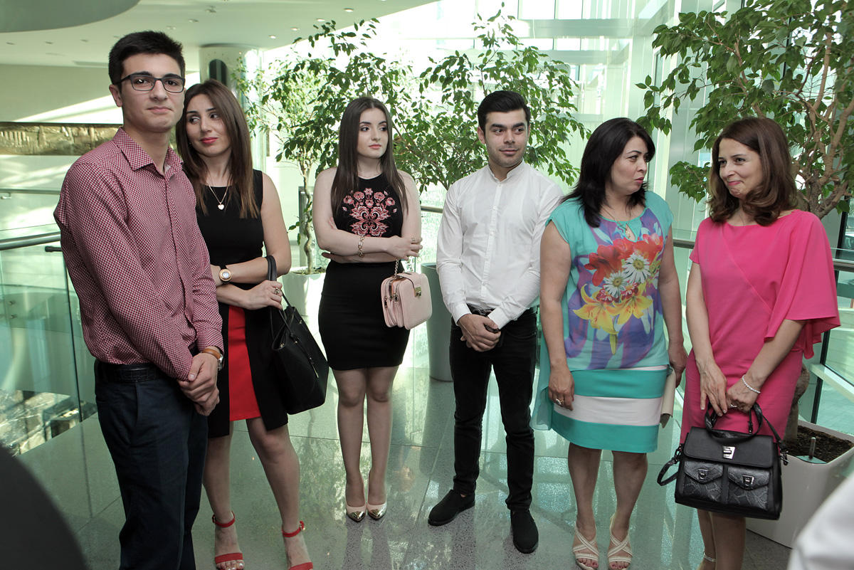 Tbilisidə "İki yad adam" Azərbaycan filmi təqdim olunub (FOTO/VİDEO)