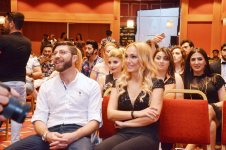 "Azerbaijan Fashion Awards"ın mükafatlandırılma mərasimi keçirilib (FOTO)