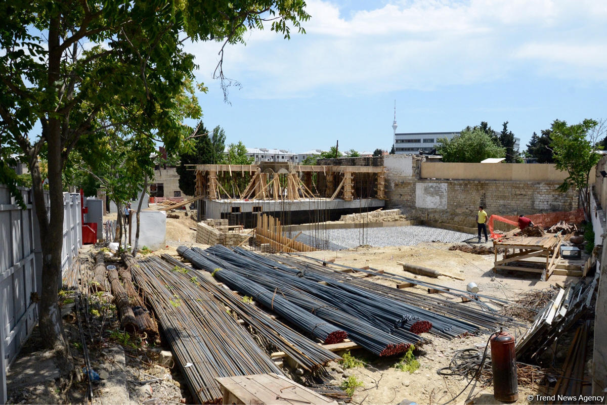 Hacı Cavad məscidinin tikintisi davam edir (FOTO)