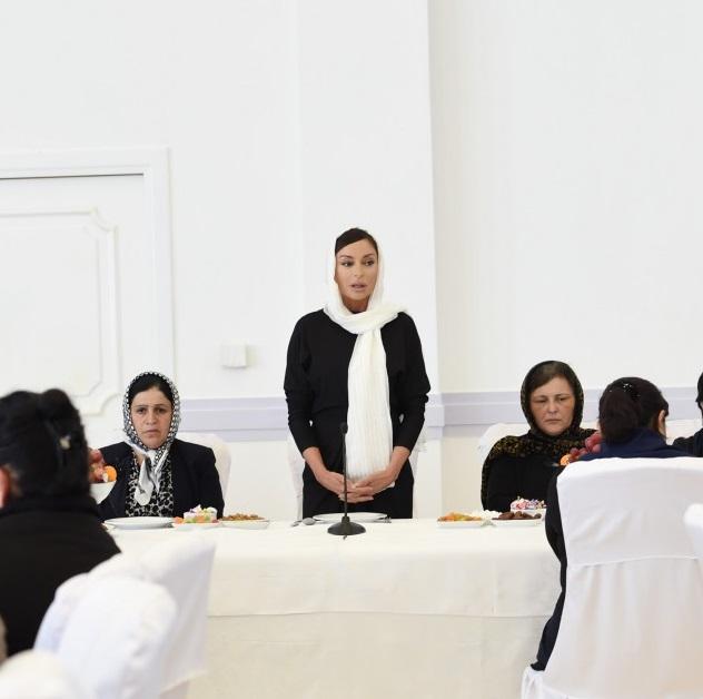 Mehriban Əliyeva: Azərbaycan erməni işğalına, günahsız insanların qətlə yetirilməsinə qarşıdır