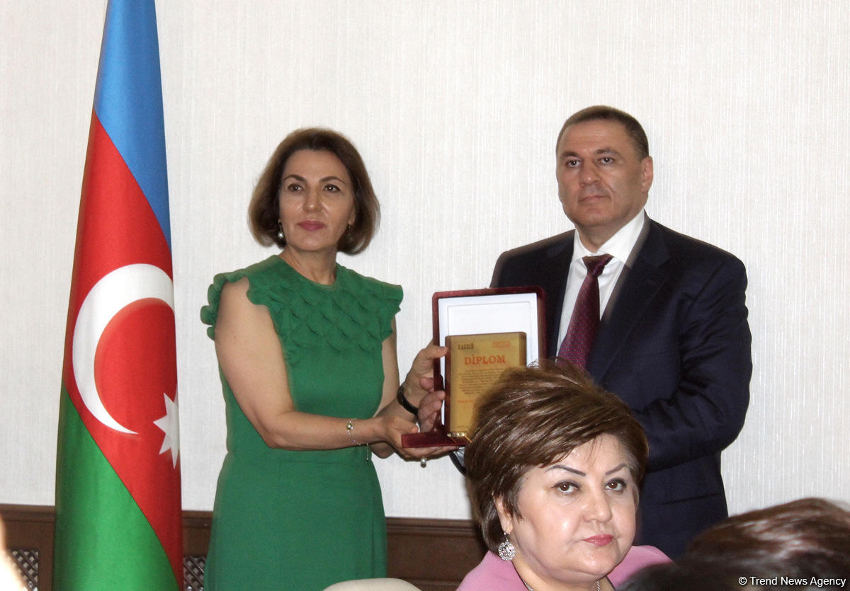"Onları Vətəndən məhrum ediblər" və "Tarixin qan yaddaşı" kitablarının təqdimatı olub (FOTO)