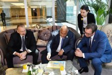 Prezident İlham Əliyev 22-ci Dünya Neft Konqresində iştirak edən dövlət və hökumət başçıları ilə görüşüb (FOTO)