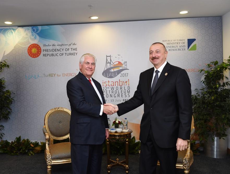 Prezident İlham Əliyev və ABŞ-ın dövlət katibi Dağlıq Qarabağ münaqişəsinin həlli məsələlərini müzakirə ediblər (FOTO) (YENİLƏNİB)