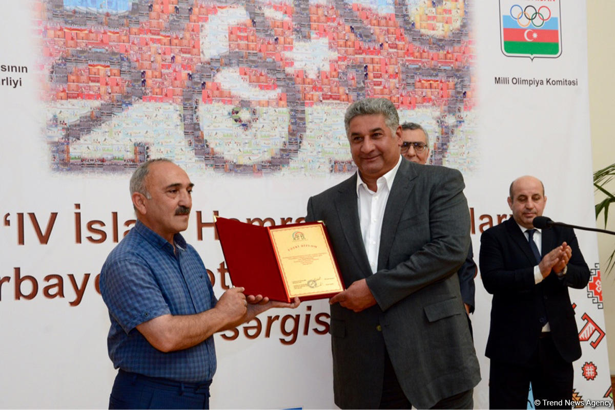 Trend-in fotoqrafı İslamiadanı işıqlandıranlar arasında ən yaxşılardan olub (FOTO)