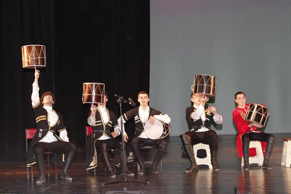 Bakıda "Dostluq körpüsü" II beynəlxalq folklor-rəqs festivalı keçirilir (FOTO)