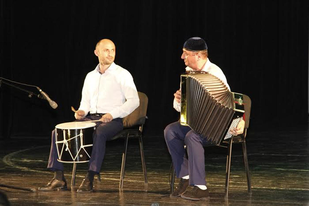 Bakıda "Dostluq körpüsü" II beynəlxalq folklor-rəqs festivalı keçirilir (FOTO)