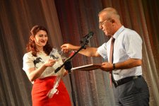 İlin teatr mükafatları təqdim edilib (FOTO)