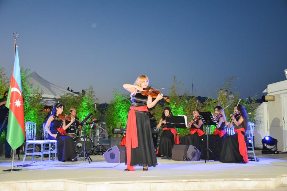 Heydər Əliyev Fondunun vitse-prezidenti Leyla Əliyeva Kannda Azərbaycan mədəniyyəti günlərinin açılışında iştirak edib (FOTO)