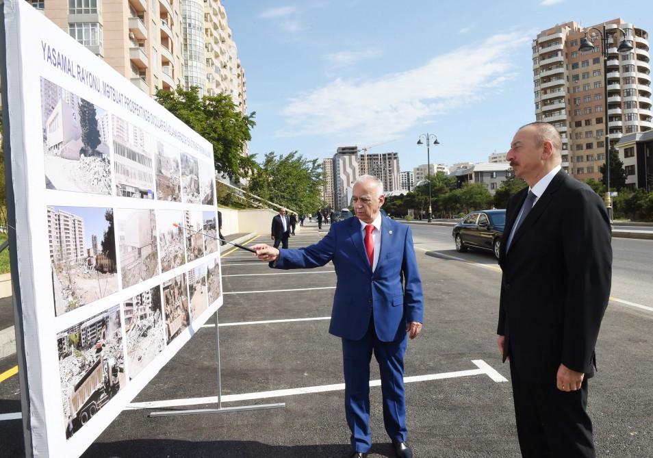 Prezident İlham Əliyev Yasamal rayonunda  yeni salınan parkda yaradılan şəraitlə tanış olub (YENİLƏNİB-3) (FOTO)