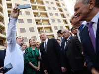 Prezident İlham Əliyev jurnalistlər üçün tikilmiş növbəti binada Milli Mətbuat Günü münasibətilə mənzillərin paylanması mərasimində iştirak edib (YENİLƏNİB-4) (FOTO/VİDEO)